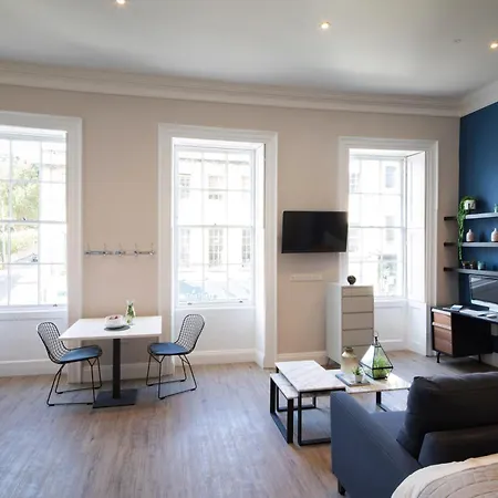5 Park Street Avenue - Urban Apartman Bristol