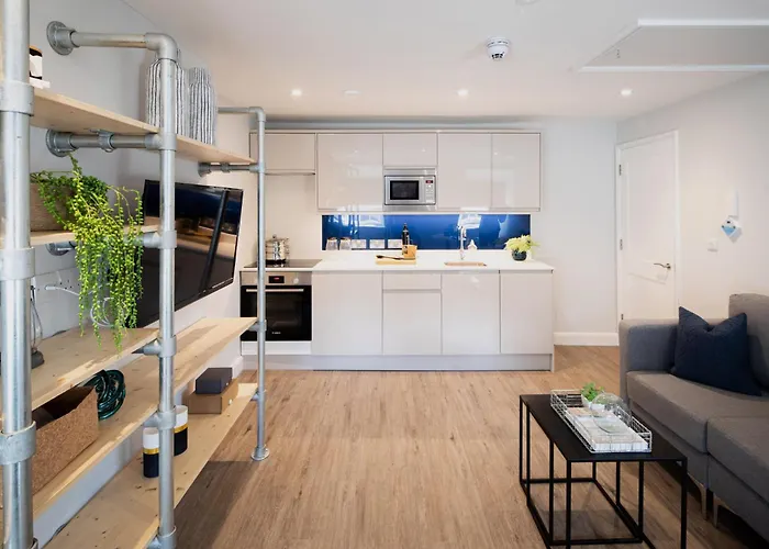 5 Park Street Avenue - Urban Apartment Bristol