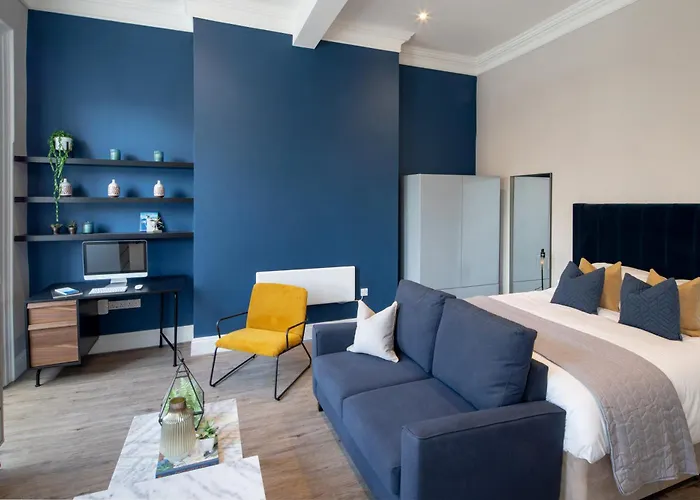 5 Park Street Avenue - Urban Apartment